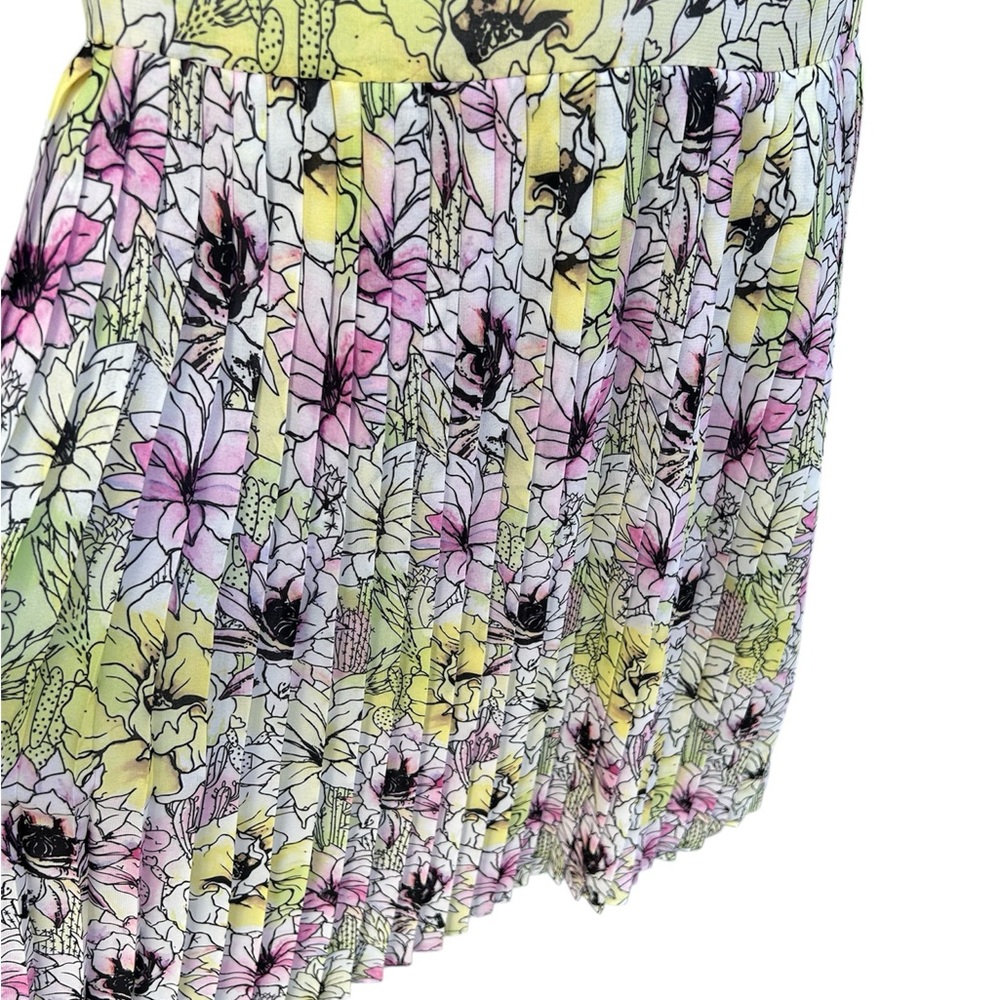 Willow & Thread Dress - Picture 4 of 5